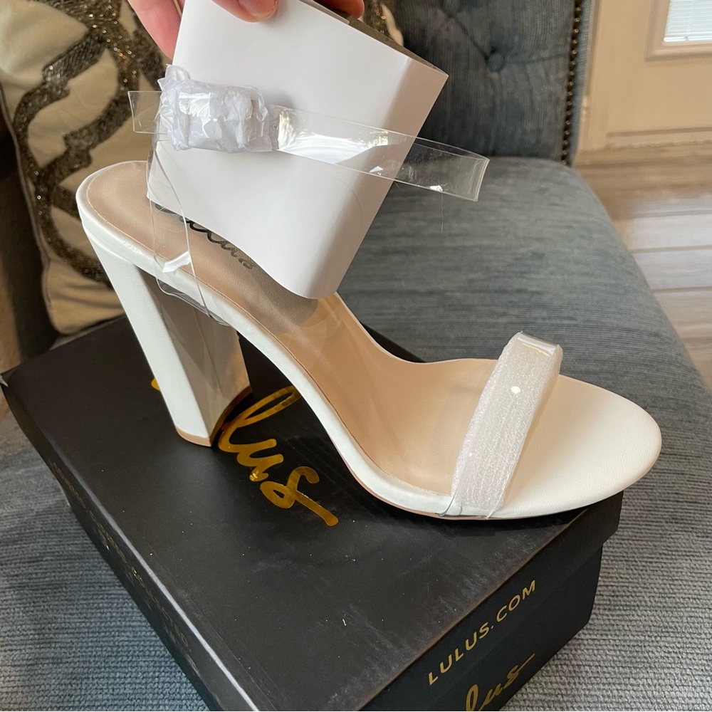 NIB Lulus Jac White PVC Ankle Strap Heels Size 9